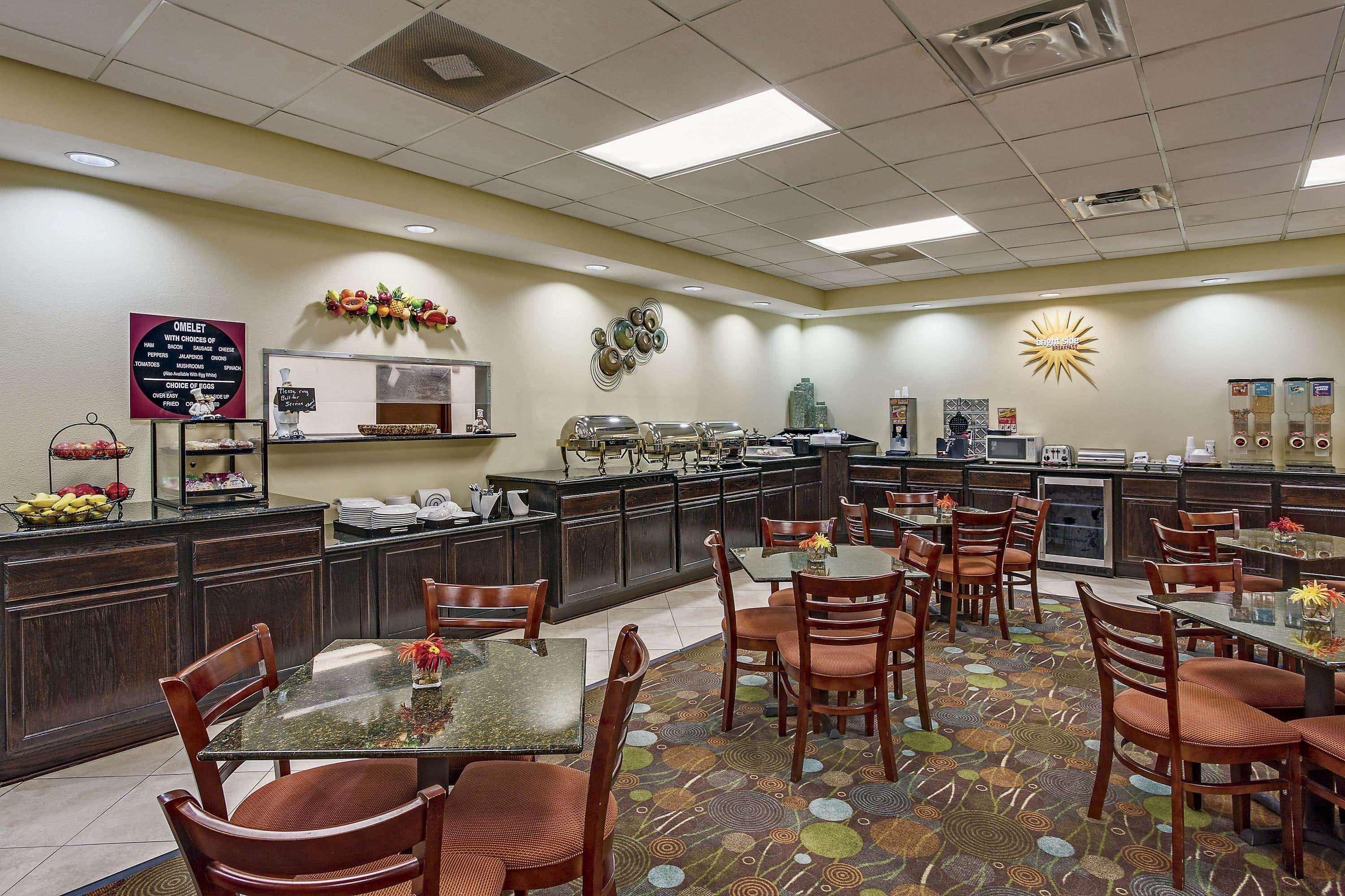 Mainstay Suites Conover-Hickory Экстерьер фото