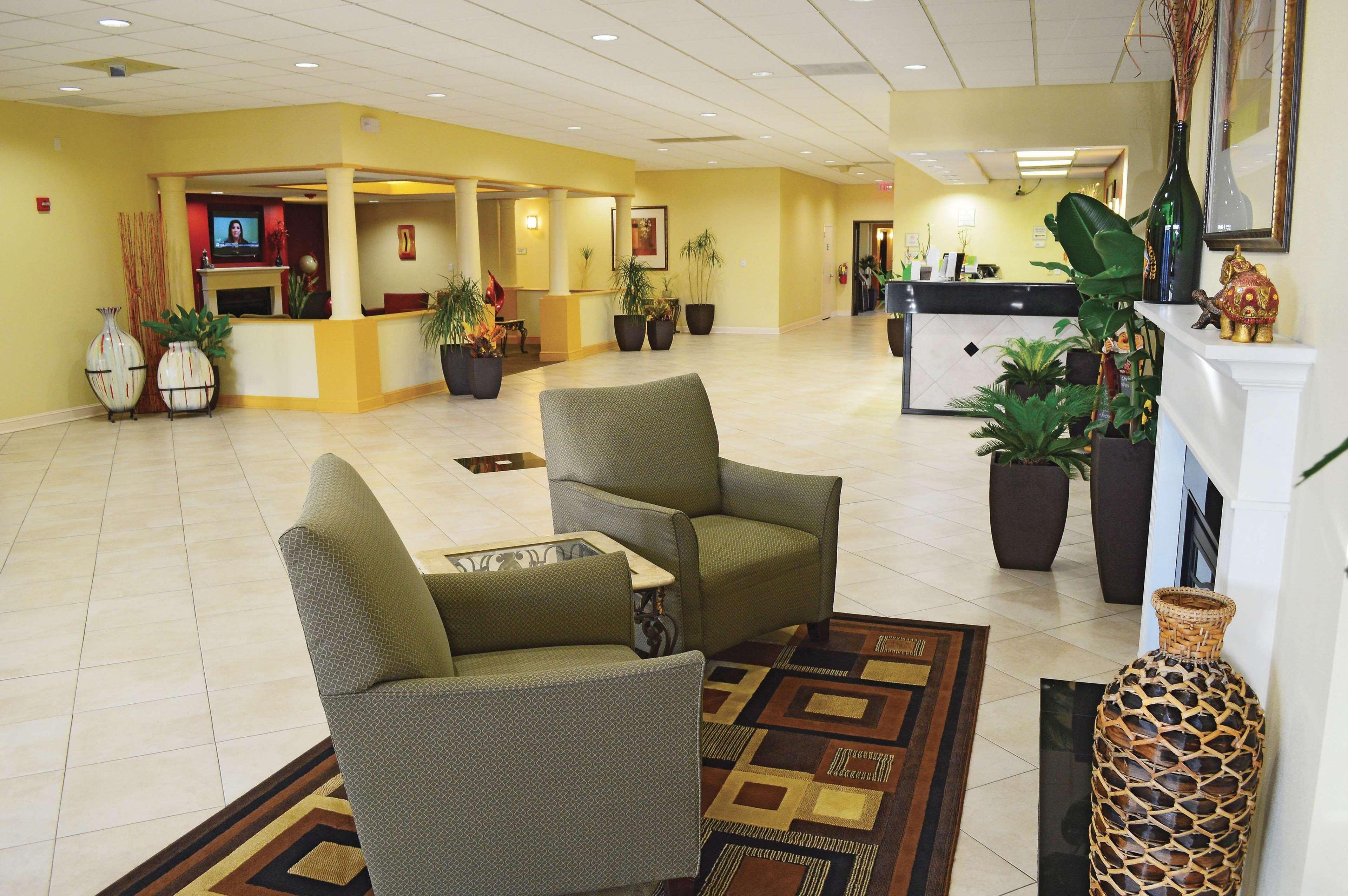 Mainstay Suites Conover-Hickory Экстерьер фото