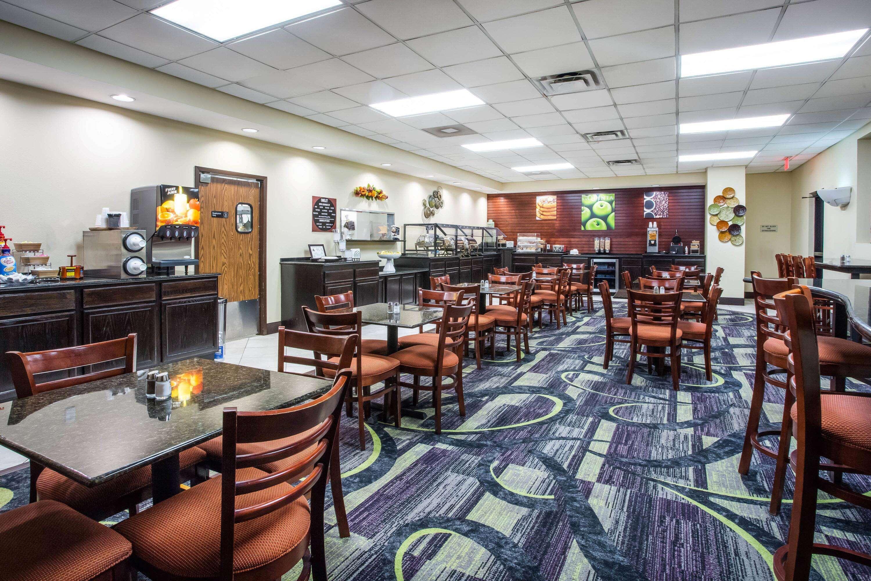 Mainstay Suites Conover-Hickory Экстерьер фото