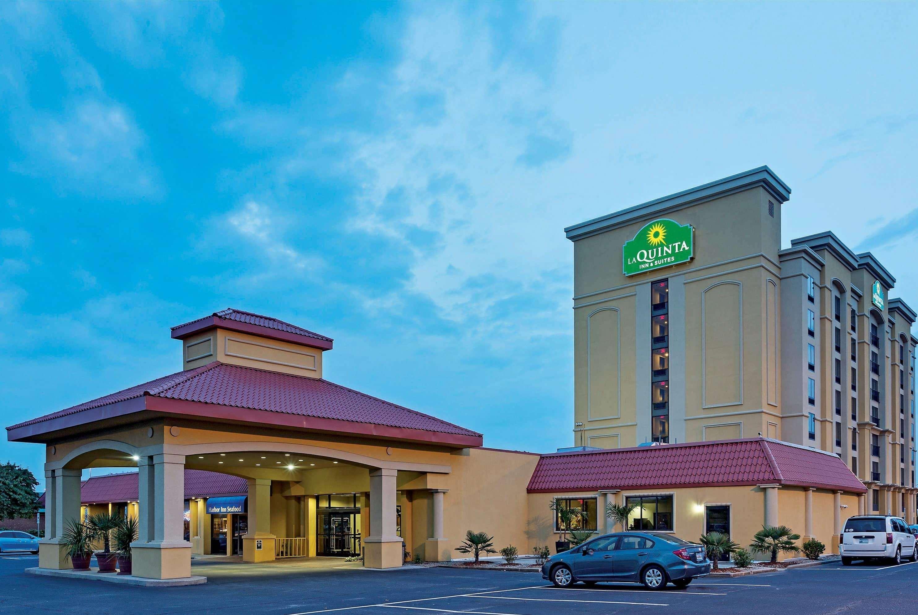 Mainstay Suites Conover-Hickory Экстерьер фото