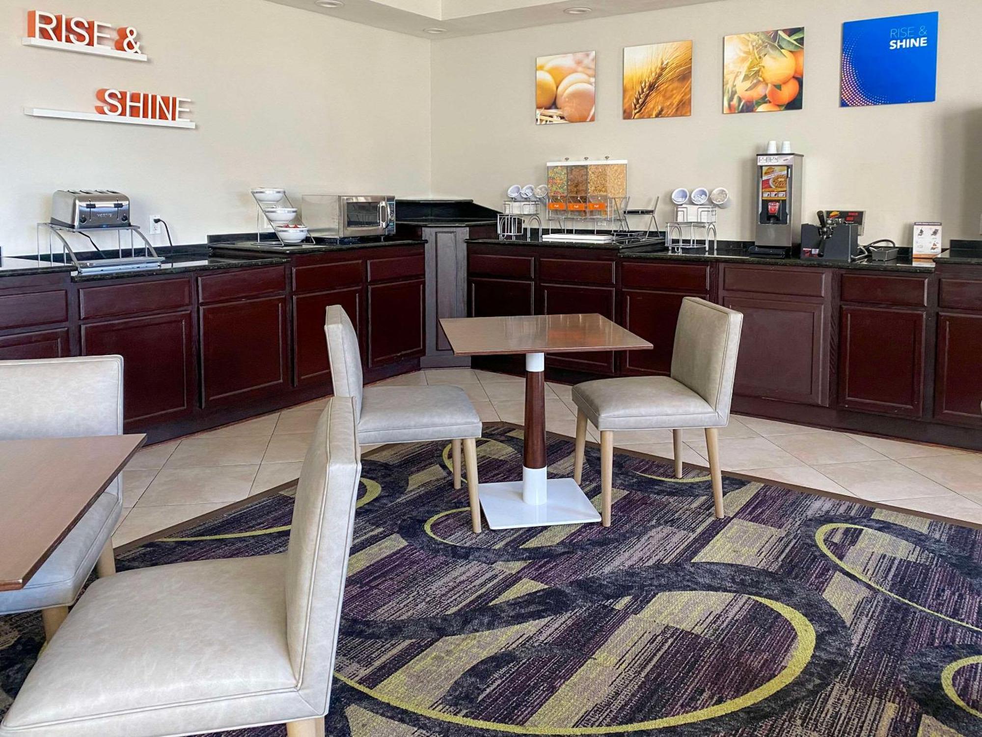Mainstay Suites Conover-Hickory Экстерьер фото